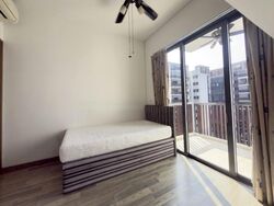 Lakeville (D22), Condominium #569703771